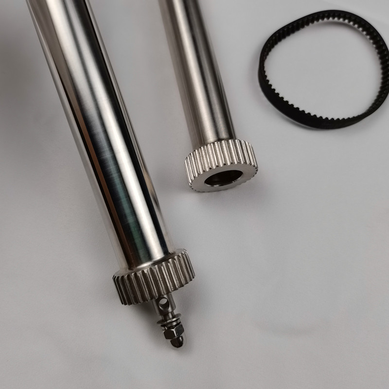 得人精密滚筒、电极板、激光设备零件,陶瓷压轮、深圳分切刀、定制极耳切刀、不锈钢包胶滚筒等核心精密配件